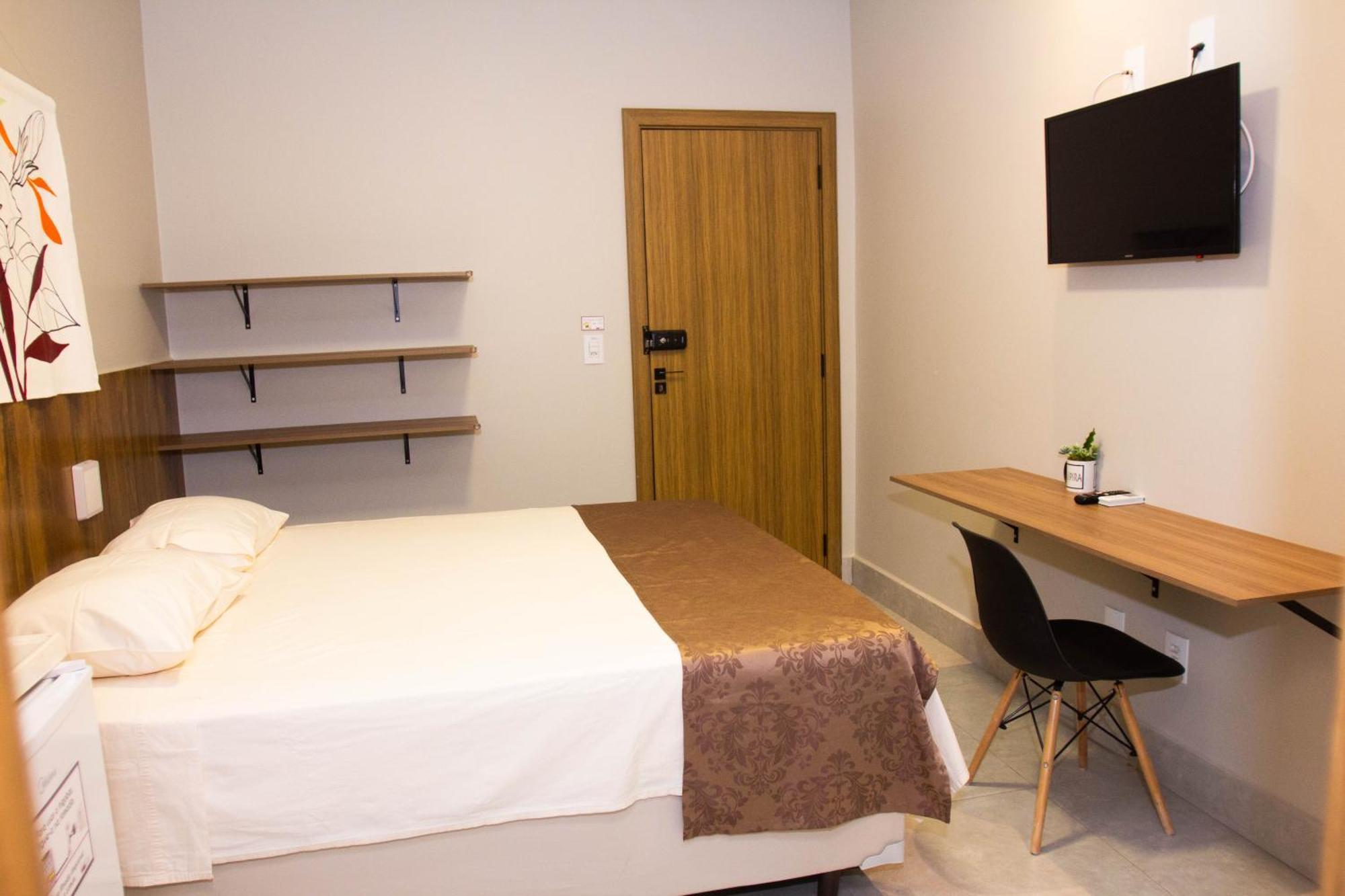 Fiori Suites Goiania Phòng bức ảnh